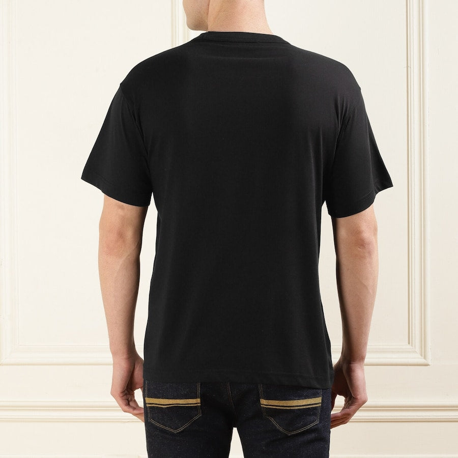 Versace Jeans Half Sleeve T-Shirts: A Fashion Statement