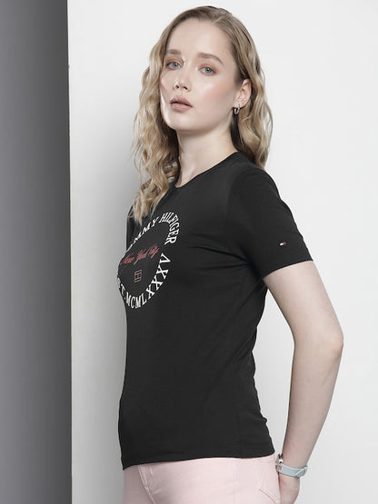 Iconic Logo Tees- T0mmy H!lfiger Women's T-Shirt